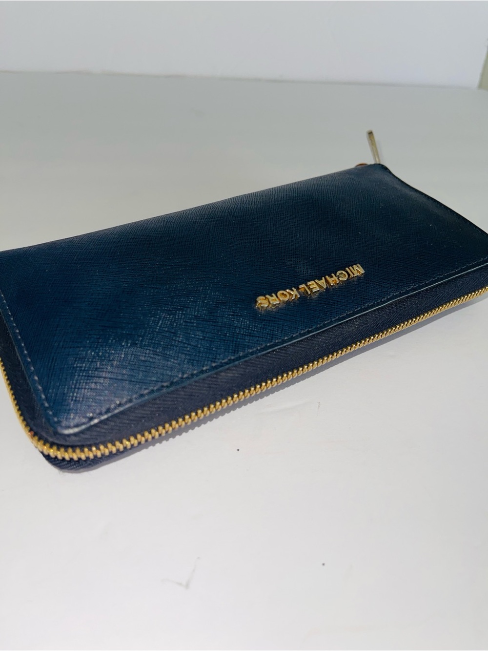 MICHAEL KORS Navy Saffiano Zip Around Wallet Jet Set Pebbled Leather - Picture 10 of 11